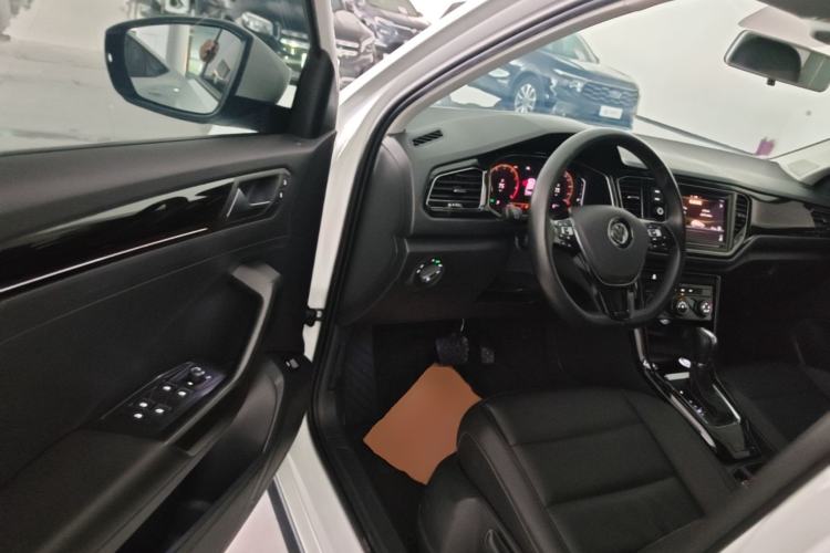 Used Volkswagen T-ROC 2020 280TSI DSG Two-Wheel Drive Comfort Version Driver Seat