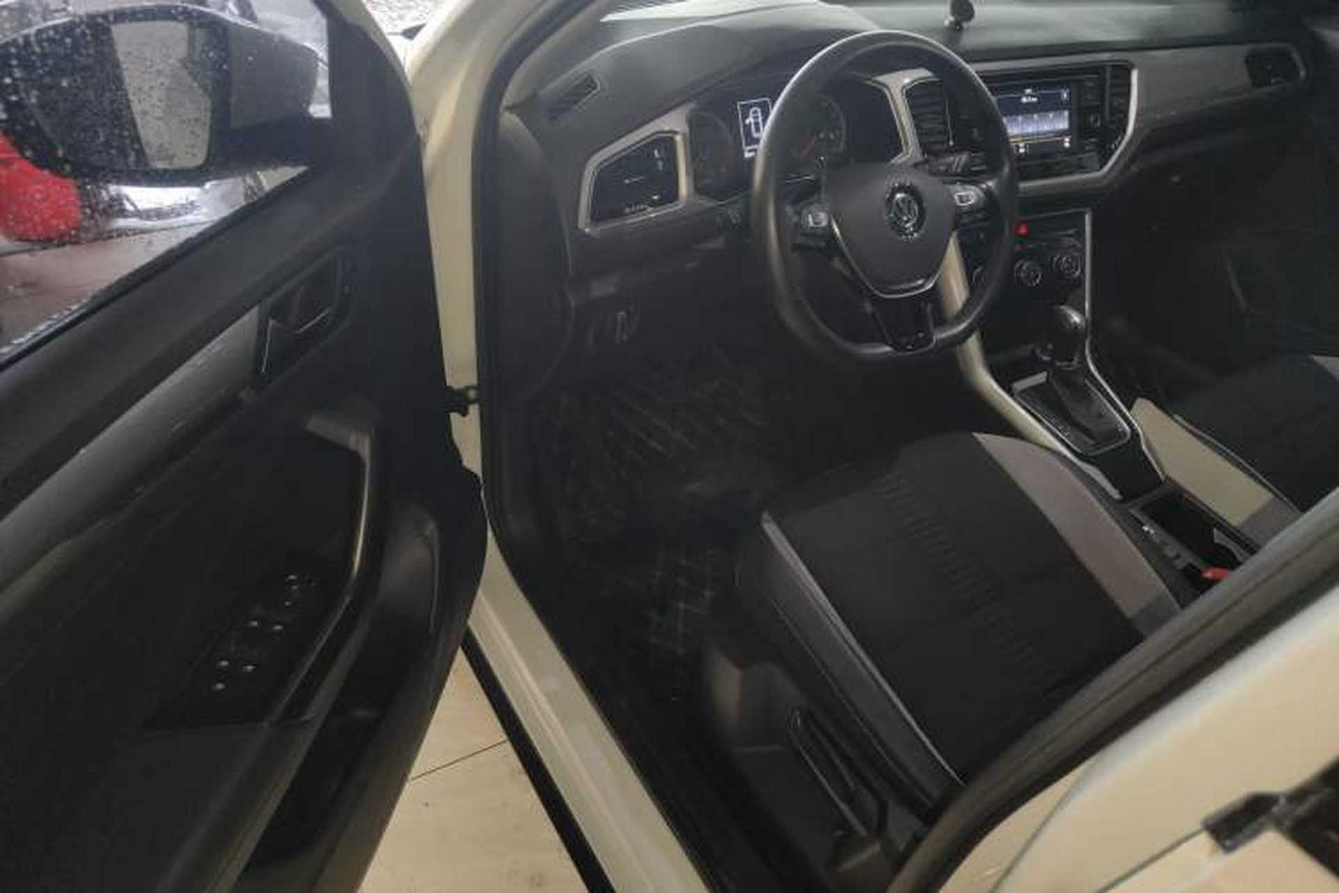 Used Volkswagen T-ROC 2020 230TSI DSG Two-Wheel Drive Advanced Version Driver Seat