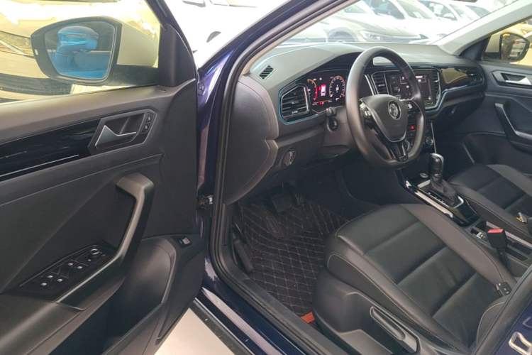Used Volkswagen T-ROC 2020 280TSI DSG Two-Wheel Drive Comfort Version Driver Seat