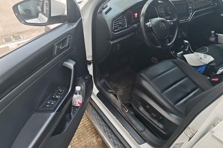 Used Volkswagen T-ROC 2020 280TSI DSG Two-Wheel Drive Comfort Version Driver Seat