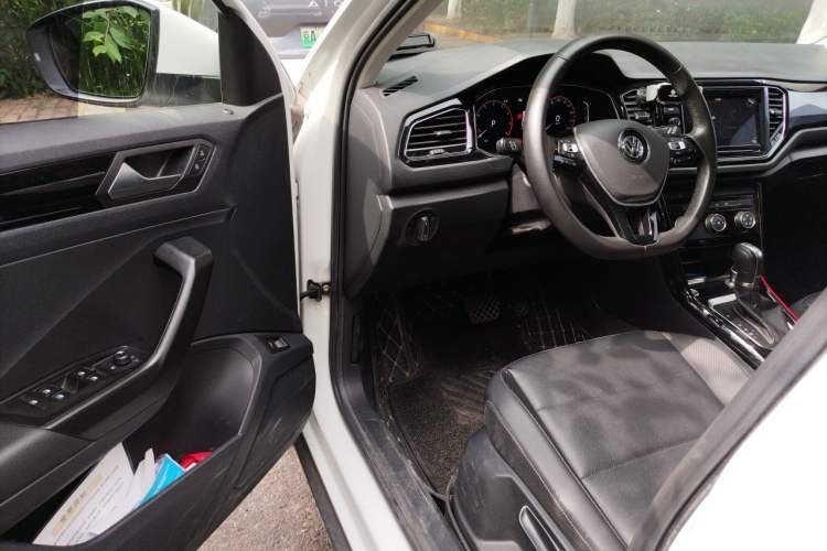 Used Volkswagen T-ROC 2020 280TSI DSG Two-Wheel Drive Comfort Version Driver Seat