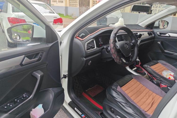 Used Volkswagen T-ROC 2020 230TSI DSG Two-Wheel Drive Advanced Version Driver Seat