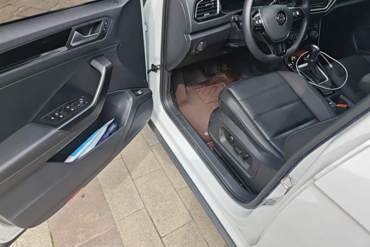 Used Volkswagen T-ROC 2020 280TSI DSG Two-Wheel Drive Comfort Version Driver Seat