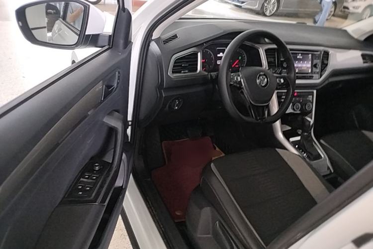 Used Volkswagen T-ROC 2020 230TSI DSG Two-Wheel Drive Advanced Version Driver Seat