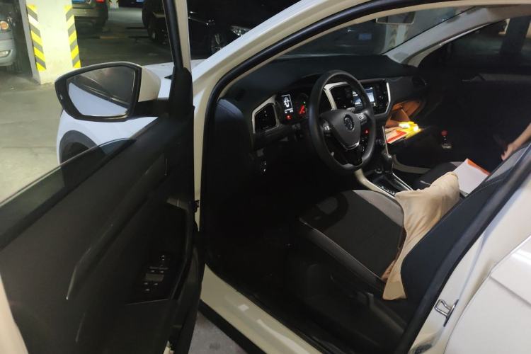Used Volkswagen T-ROC 2020 280TSI DSG Two-Wheel Drive Advanced Version Driver Seat