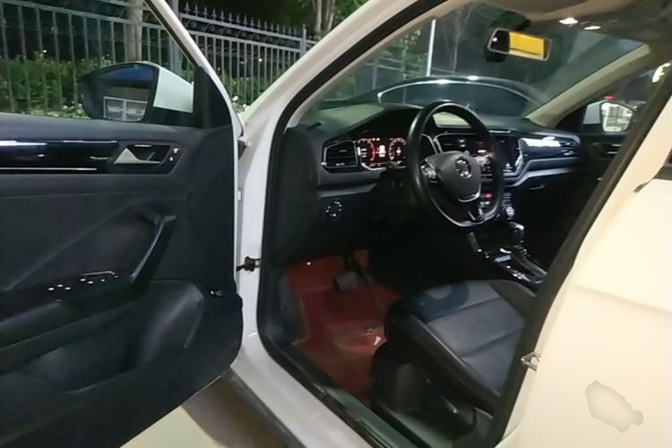 Used Volkswagen T-ROC 2020 280TSI DSG Two-Wheel Drive Comfort Version Driver Seat
