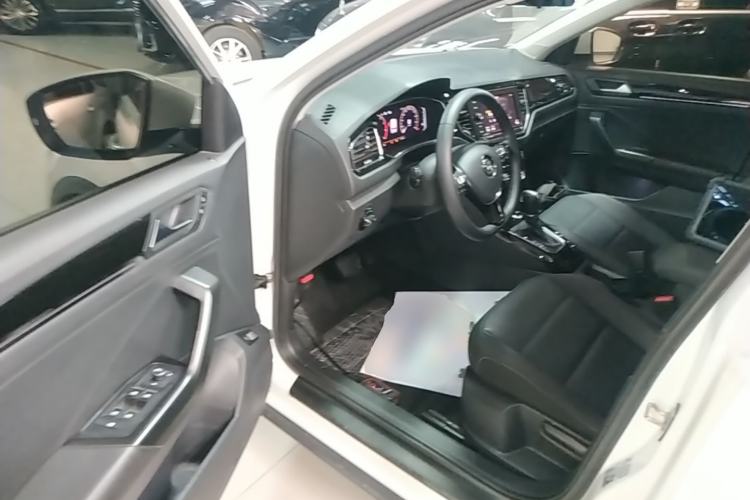 Used Volkswagen T-ROC 2020 280TSI DSG Two-Wheel Drive Comfort Version Driver Seat