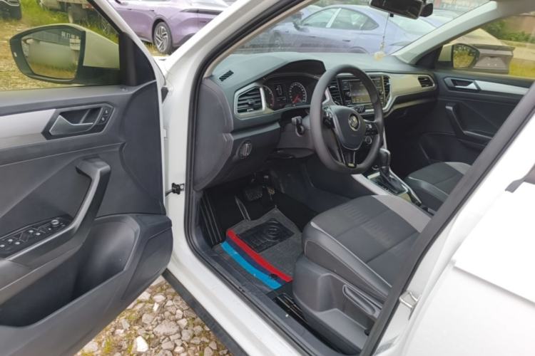 Used Volkswagen T-ROC 2020 230TSI DSG Two-Wheel Drive Advanced Version Driver Seat