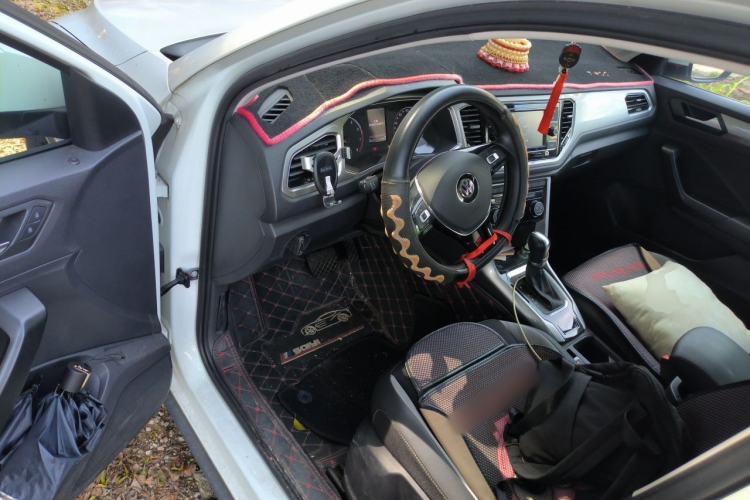 Used Volkswagen T-ROC 2020 230TSI DSG Two-Wheel Drive Advanced Version Driver Seat