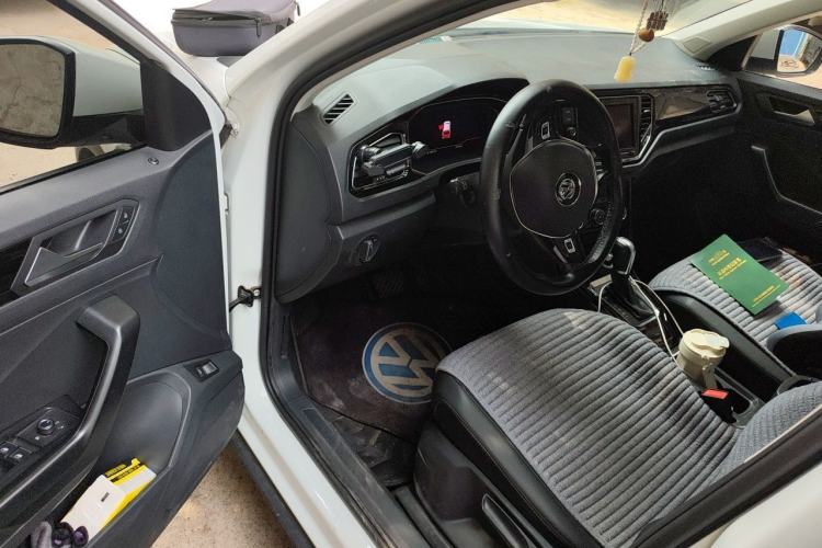 Used Volkswagen T-ROC 2020 280TSI DSG Two-Wheel Drive Comfort Version Driver Seat