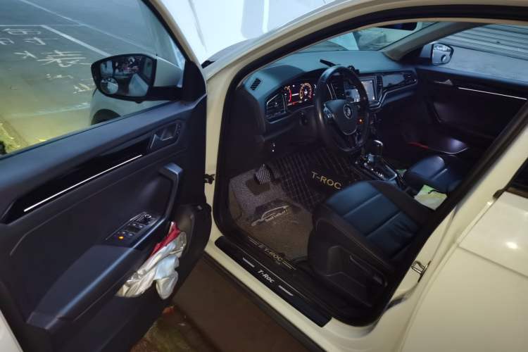 Used Volkswagen T-ROC 2020 280TSI DSG Two-Wheel Drive Comfort Version Driver Seat
