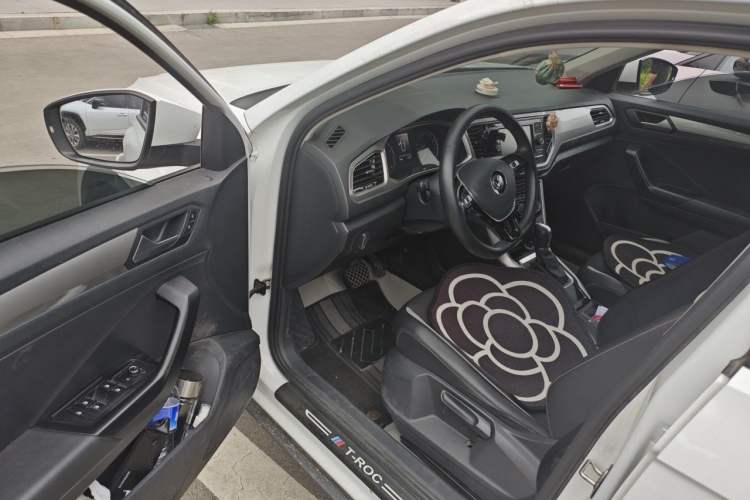 Used Volkswagen T-ROC 2020 230TSI DSG Two-Wheel Drive Advanced Version Driver Seat