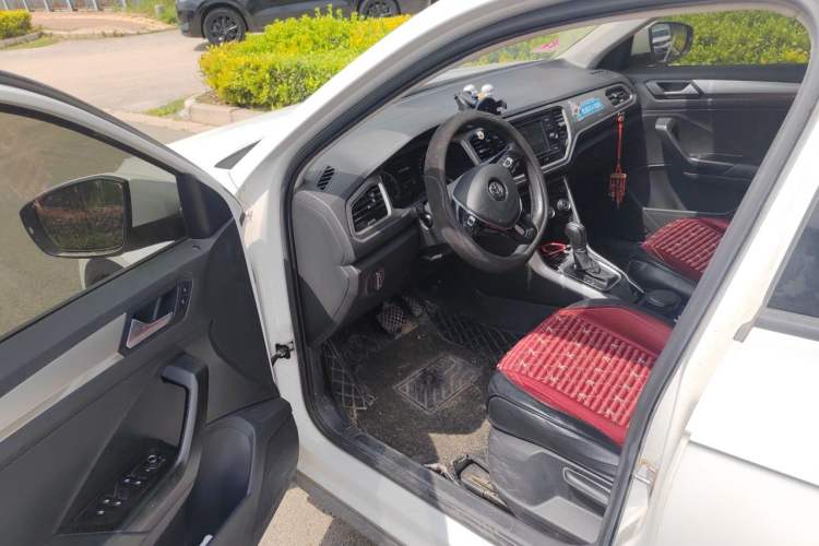 Used Volkswagen T-ROC 2020 280TSI DSG Two-Wheel Drive Advanced Version Driver Seat