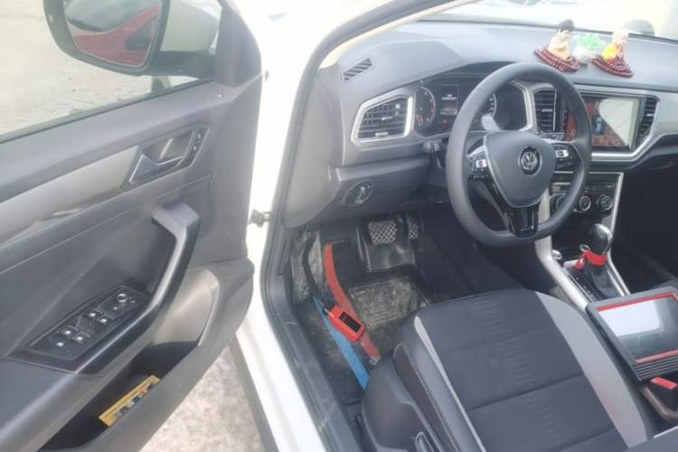 Used Volkswagen T-ROC 2020 280TSI DSG Two-Wheel Drive Advanced Version Driver Seat