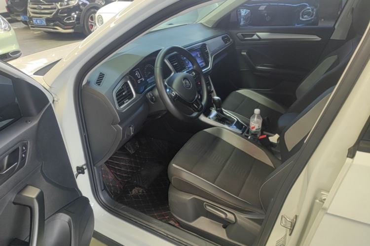 Used Volkswagen T-ROC 2020 230TSI DSG Two-Wheel Drive Advanced Version Driver Seat