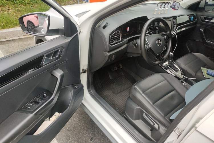 Used Volkswagen T-ROC 2020 280TSI DSG Two-Wheel Drive Comfort Version Driver Seat
