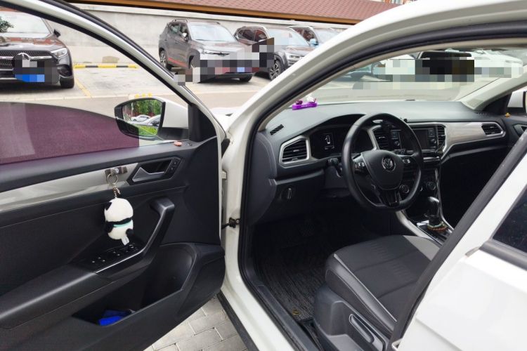 Used Volkswagen T-ROC 2020 230TSI DSG Two-Wheel Drive Advanced Version Driver Seat