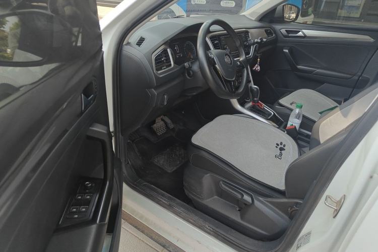 Used Volkswagen T-ROC 2020 230TSI DSG Two-Wheel Drive Advanced Version Driver Seat