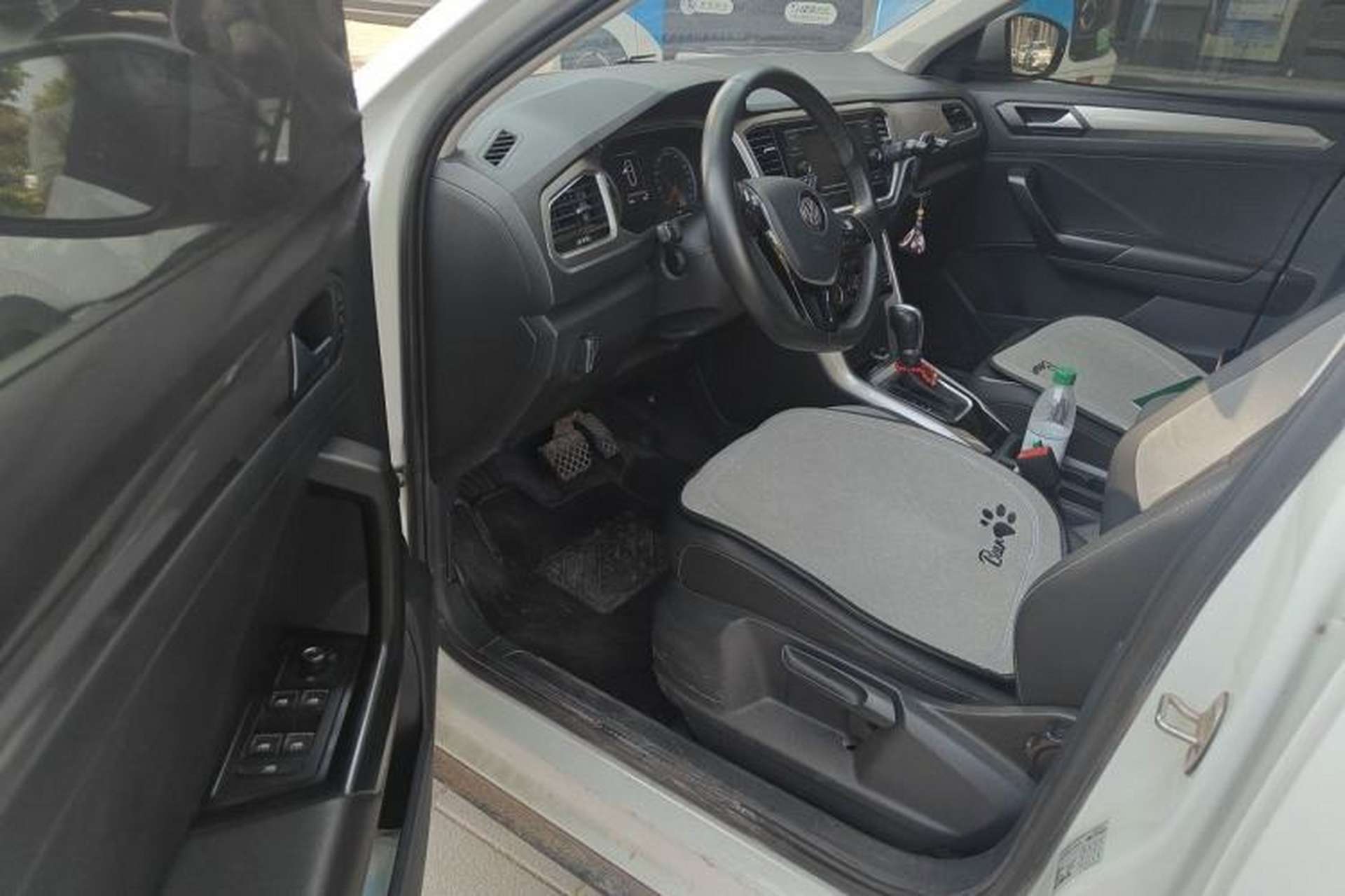 Used Volkswagen T-ROC 2020 230TSI DSG Two-Wheel Drive Advanced Version Driver Seat