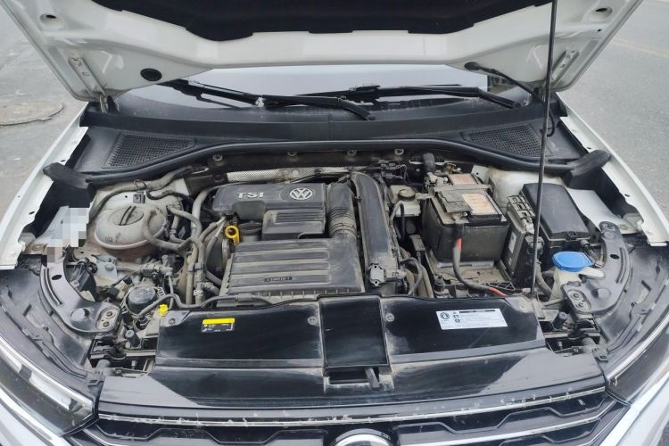 Used Volkswagen T-ROC 2020 280TSI DSG Two-Wheel Drive Comfort Version Engine Bay