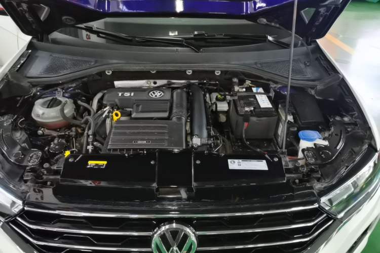 Used Volkswagen T-ROC 2020 280TSI DSG Two-Wheel Drive Comfort Version Engine Bay