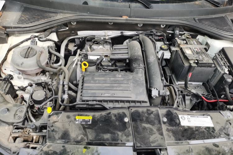 Used Volkswagen T-ROC 2020 230TSI DSG Two-Wheel Drive Advanced Version Engine Bay