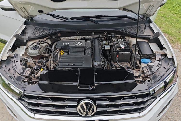 Used Volkswagen T-ROC 2020 280TSI DSG Two-Wheel Drive Comfort Version Engine Bay