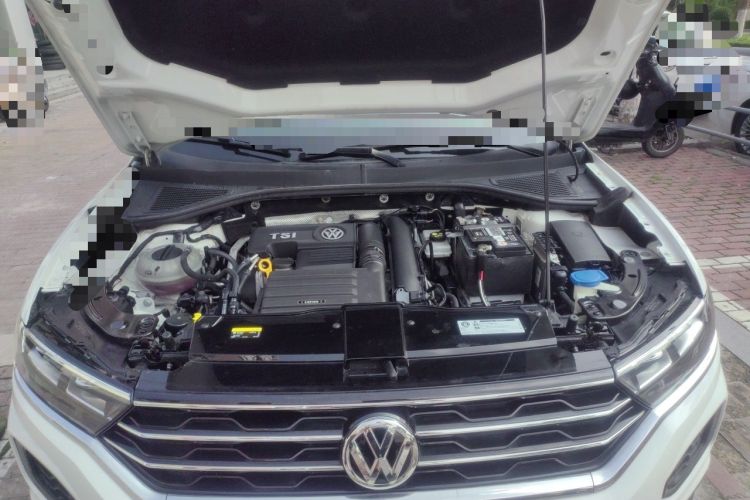 Used Volkswagen T-ROC 2020 280TSI DSG Two-Wheel Drive Advanced Version Engine Bay