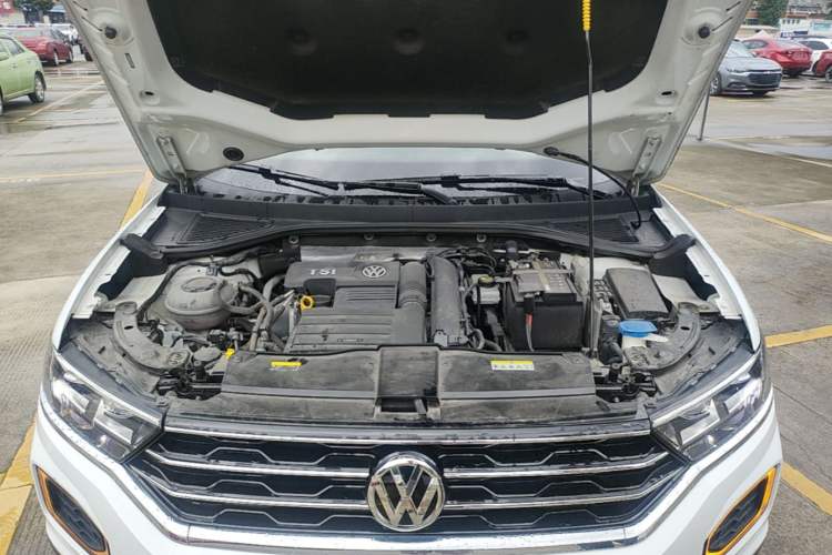Used Volkswagen T-ROC 2020 230TSI DSG Two-Wheel Drive Advanced Version Engine Bay