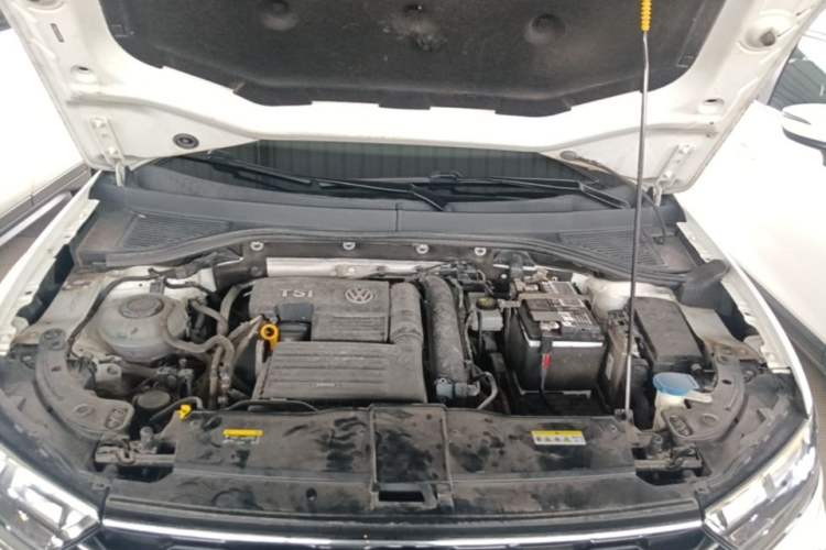Used Volkswagen T-ROC 2020 280TSI DSG Two-Wheel-Drive Elite Version Engine Bay