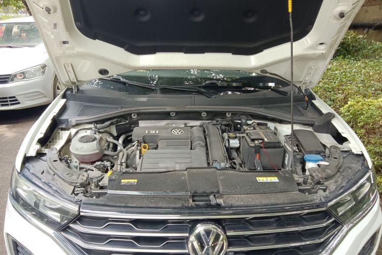 Used Volkswagen T-ROC 2020 280TSI DSG Two-Wheel Drive Advanced Version Engine Bay