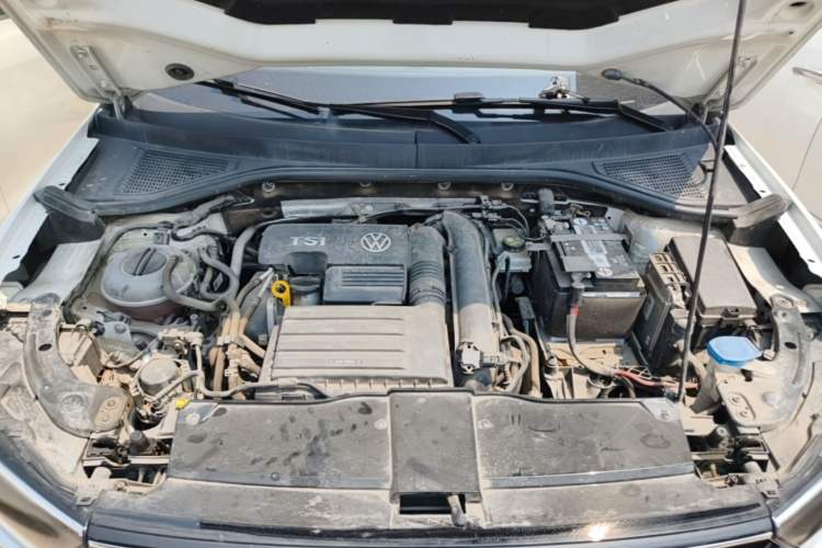Used Volkswagen T-ROC 2020 280TSI DSG Two-Wheel Drive Comfort Version Engine Bay