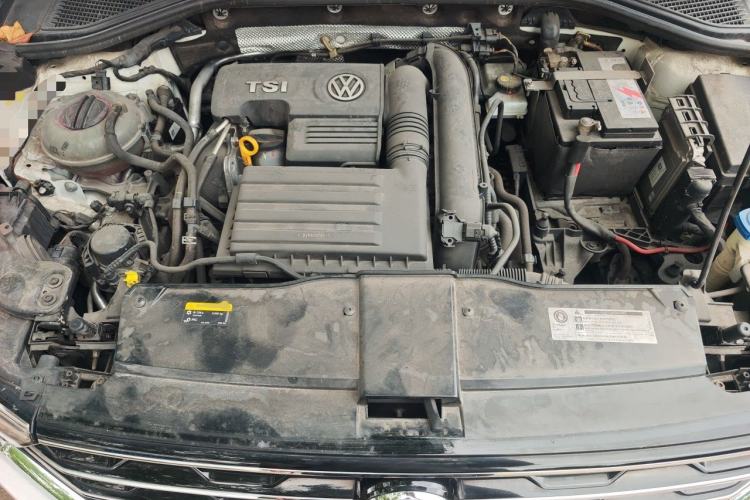 Used Volkswagen T-ROC 2020 230TSI DSG Two-Wheel Drive Advanced Version Engine Bay