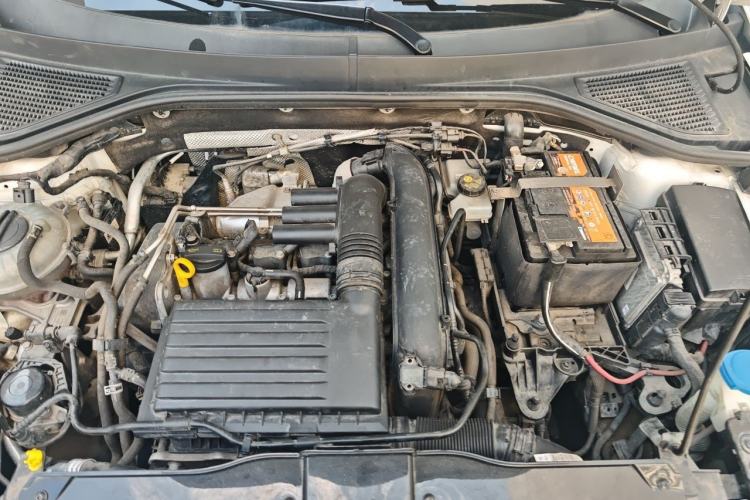 Used Volkswagen T-ROC 2020 280TSI DSG Two-Wheel Drive Comfort Version Engine Bay