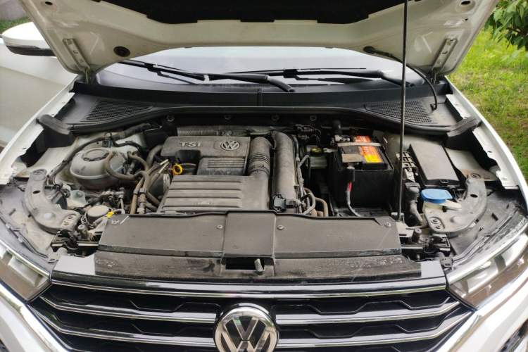 Used Volkswagen T-ROC 2020 280TSI DSG Two-Wheel Drive Comfort Version Engine Bay