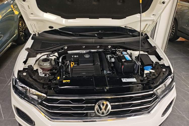 Used Volkswagen T-ROC 2020 280TSI DSG Two-Wheel Drive Comfort Version Engine Bay