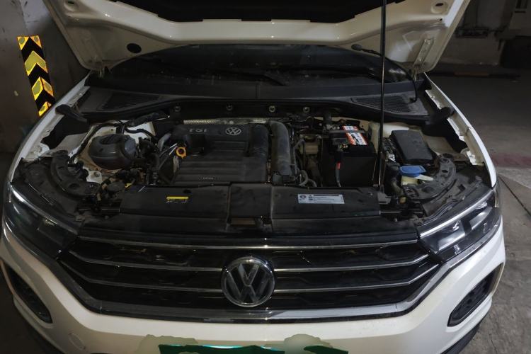 Used Volkswagen T-ROC 2020 280TSI DSG Two-Wheel Drive Advanced Version Engine Bay
