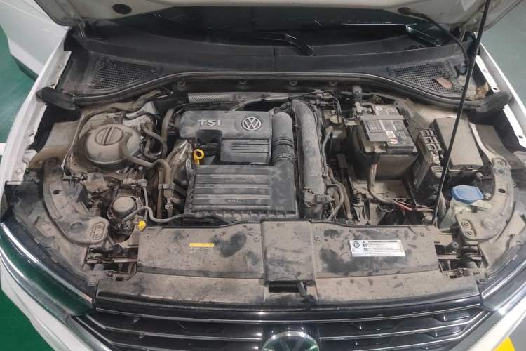 Used Volkswagen T-ROC 2020 280TSI DSG Two-Wheel Drive Comfort Version Engine Bay