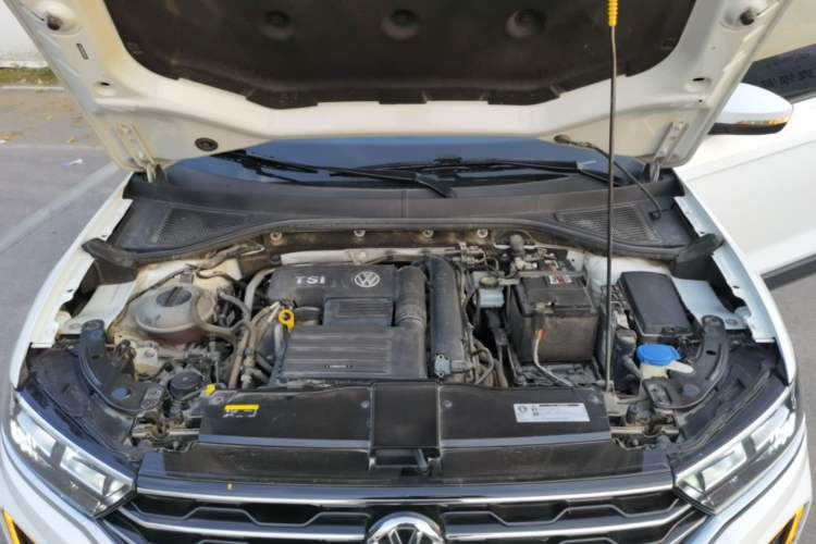 Used Volkswagen T-ROC 2020 230TSI DSG Two-Wheel Drive Advanced Version Engine Bay