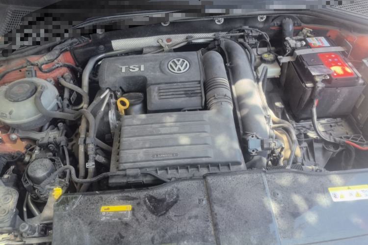 Used Volkswagen T-ROC 2020 230TSI DSG Two-Wheel Drive Advanced Version Engine Bay