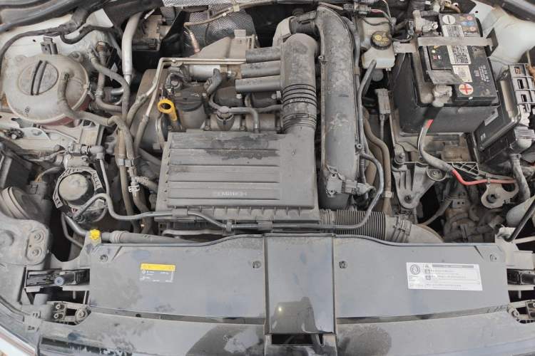 Used Volkswagen T-ROC 2020 280TSI DSG Two-Wheel Drive Comfort Version Engine Bay