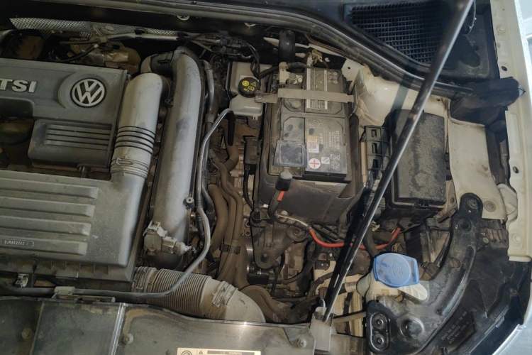 Used Volkswagen T-ROC 2020 230TSI DSG Two-Wheel Drive Advanced Version Engine Bay Left
