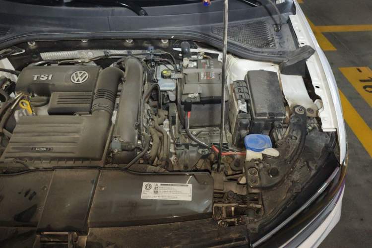 Used Volkswagen T-ROC 2020 280TSI DSG Two-Wheel Drive Comfort Version Engine Bay Left