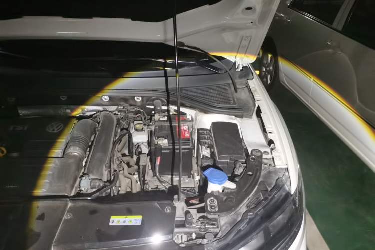 Used Volkswagen T-ROC 2020 280TSI DSG Two-Wheel Drive Advanced Version Engine Bay Left