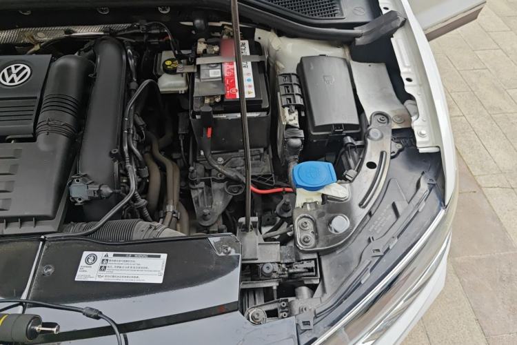 Used Volkswagen T-ROC 2020 280TSI DSG Two-Wheel Drive Comfort Version Engine Bay Left