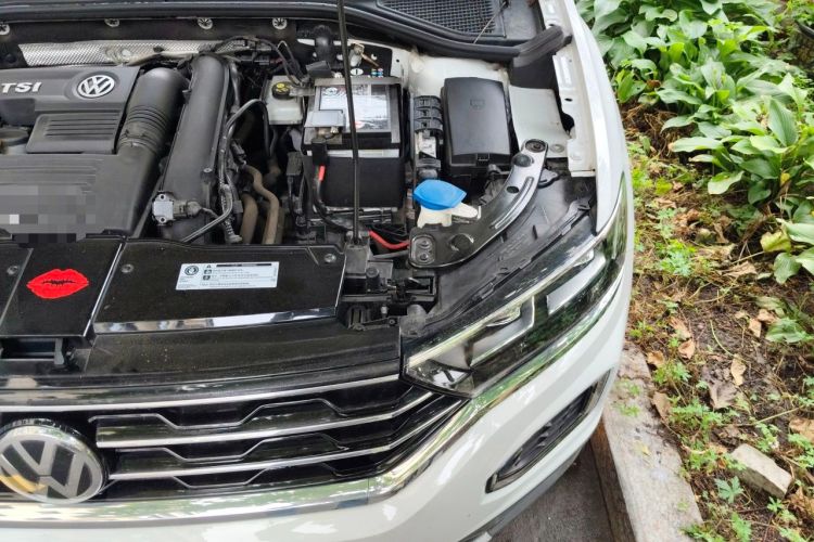 Used Volkswagen T-ROC 2020 280TSI DSG Two-Wheel Drive Comfort Version Engine Bay Left