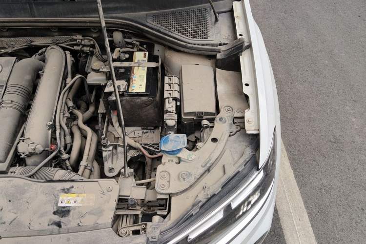 Used Volkswagen T-ROC 2020 280TSI DSG Two-Wheel Drive Advanced Version Engine Bay Left