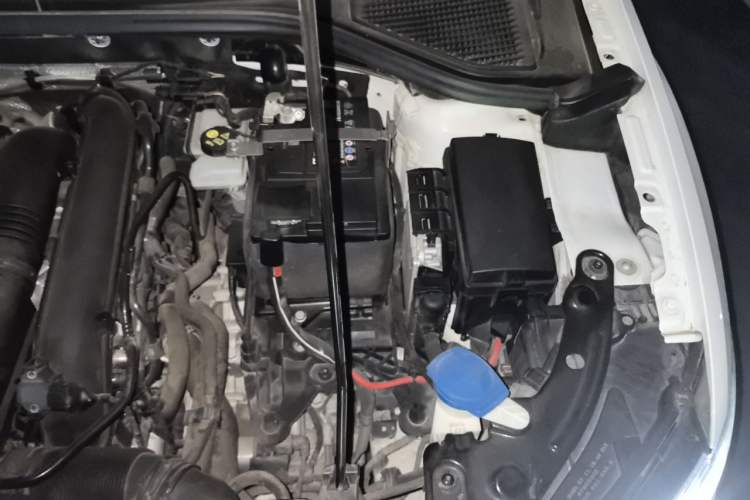 Used Volkswagen T-ROC 2020 280TSI DSG Two-Wheel Drive Comfort Version Engine Bay Left