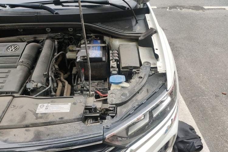 Used Volkswagen T-ROC 2020 280TSI DSG Two-Wheel Drive Comfort Version Engine Bay Left