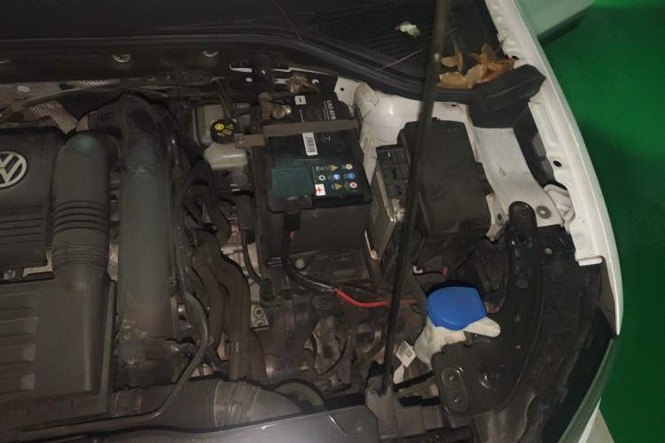 Used Volkswagen T-ROC 2020 280TSI DSG Two-Wheel Drive Comfort Version Engine Bay Left